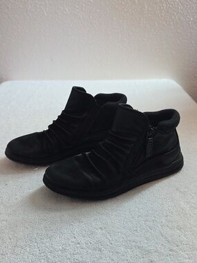 Clarks Cloudsteppers Breeze Path Size Zip Ankle Boots Black Size 6